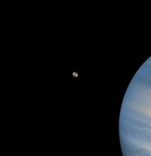 Io devant Jupiter (45 ko)