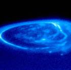 Aurores borales sur Jupiter, vues par Hubble (image diffuse en dcembre 2000)