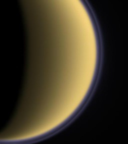 La brume pourpre de Titan (13 ko)