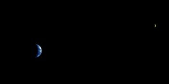 La Terre et la Lune par Mars Express (20 ko)